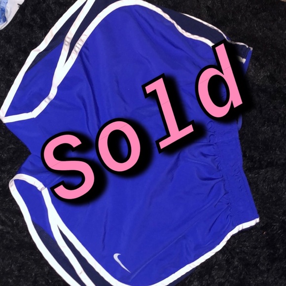 Nike Short - Picture 1 of 1